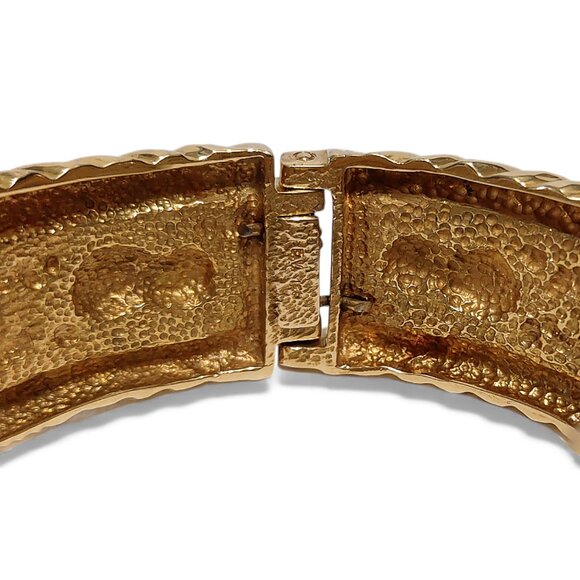 18K Gold Diamond & Ruby Handcrafted Bangle Limited Edition - Picture 7 of 16